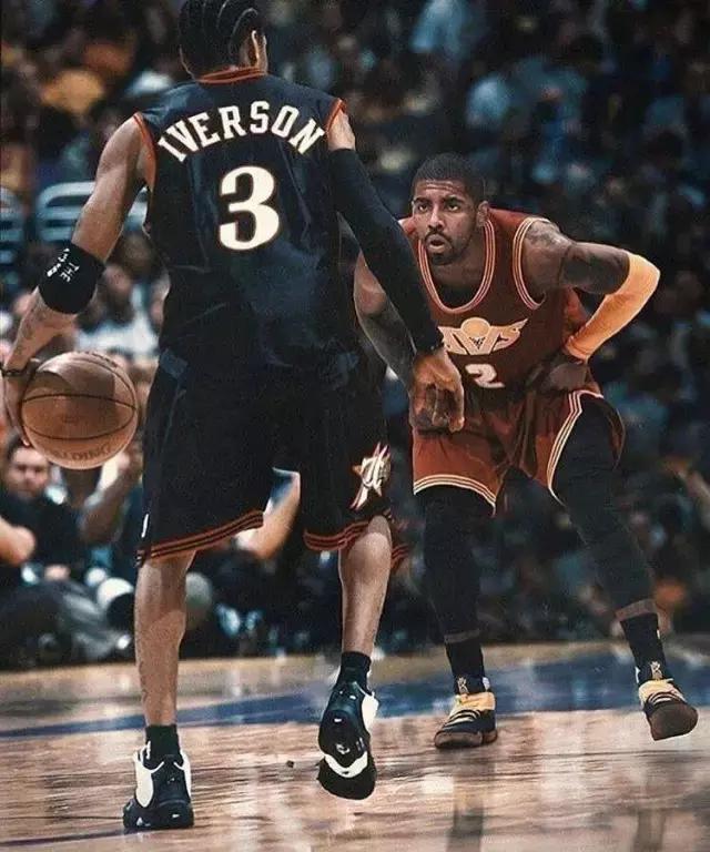 黑暗骑士上身，一哥斯达黎加球队推出与蝙蝠侠的联名球衣